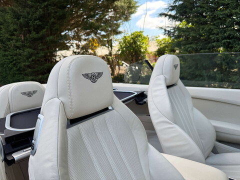 Bentley Continental 4.0 Continental GTc V8 Auto 4WD 2dr 11