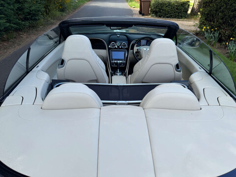 Bentley Continental 4.0 Continental GTc V8 Auto 4WD 2dr 8