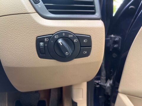BMW X1 2.0 X1 xDrive 23d SE Auto 4WD 5dr 10