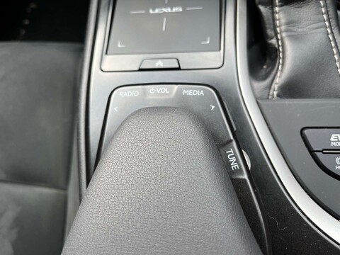 Lexus Ux 2.0 UX 250h 4x2 CVT 5dr 18