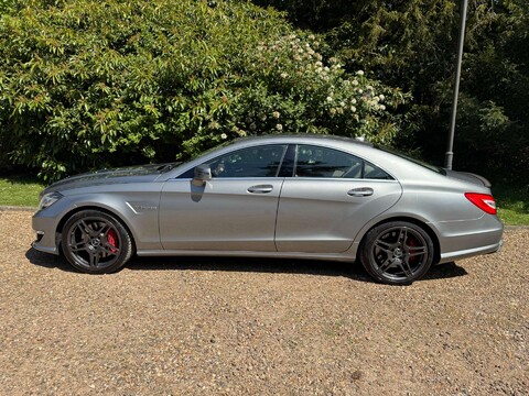 Mercedes-Benz CLS 5.5 CLS63 AMG Auto 4dr 5