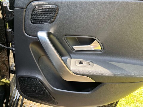 Mercedes-Benz A Class 2.0 AMG A 35 4Matic Premium Auto 4WD 5dr 11