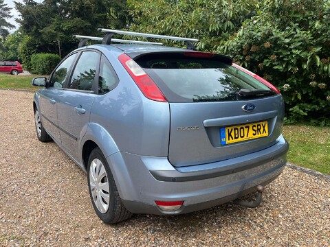 Ford Focus 1.6 Focus LX Auto 5dr 4