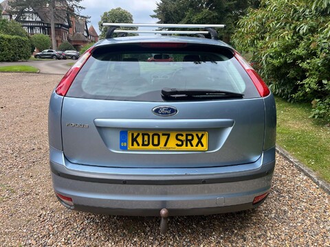 Ford Focus 1.6 Focus LX Auto 5dr 5