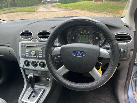 Ford Focus 1.6 Focus LX Auto 5dr 14