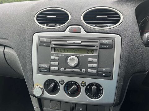 Ford Focus 1.6 Focus LX Auto 5dr 18