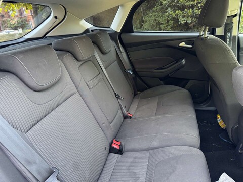 Ford Focus 1.0 Focus Titanium T 5dr 9