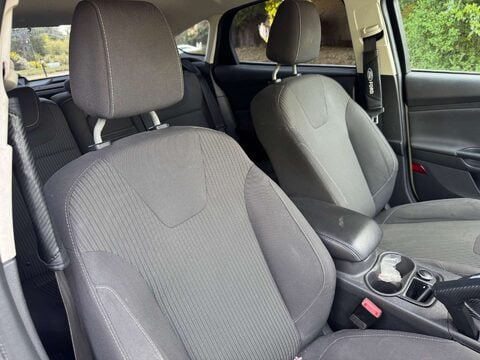 Ford Focus 1.0 Focus Titanium T 5dr 10