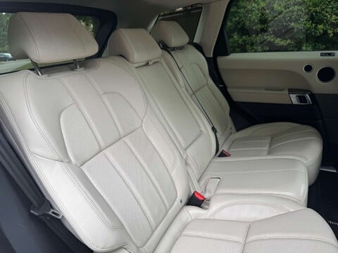 Land Rover Range Rover Sport 3.0 Range Rover Sport HSE SDV6 Auto 4WD 5dr 14