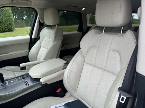 Land Rover Range Rover Sport 3.0 Range Rover Sport HSE SDV6 Auto 4WD 5dr 11
