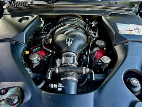 Maserati Granturismo 4.7 GranTurismo S Auto 2dr 10