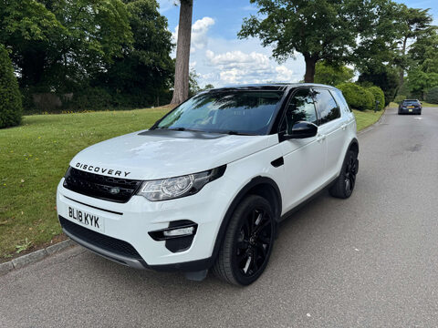 Land Rover Discovery Sport 2.0 Discovery Sport Black HSE TD4 Auto 4WD 5dr 1