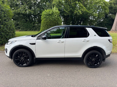 Land Rover Discovery Sport 2.0 Discovery Sport Black HSE TD4 Auto 4WD 5dr 2