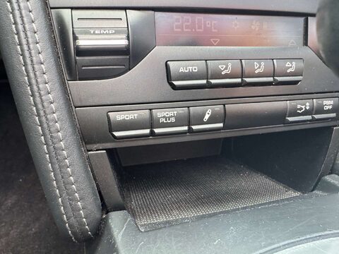 Porsche 911 3.8 911 Carrera 2s Semi-Auto 2dr 17