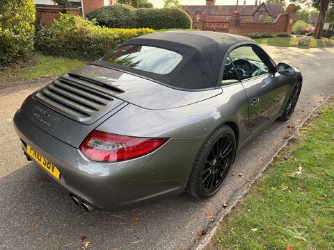 Porsche 911 3.8 911 Carrera 2s Semi-Auto 2dr 33