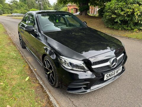 Mercedes-Benz C Class 2.0 C 220 AMG Line Premium+ D Auto 4dr 5