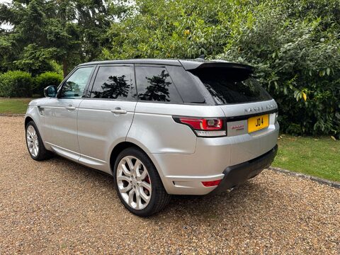 Land Rover Range Rover Sport 3.0 SD V6 Autobiography Dynamic SUV 5dr Diesel Auto 4WD Euro 6 (s/s) (306 p 3
