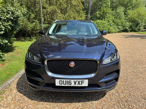 Jaguar F-Pace 2.0 F-PACE Portfolio AWD D Auto 4WD 5dr 2