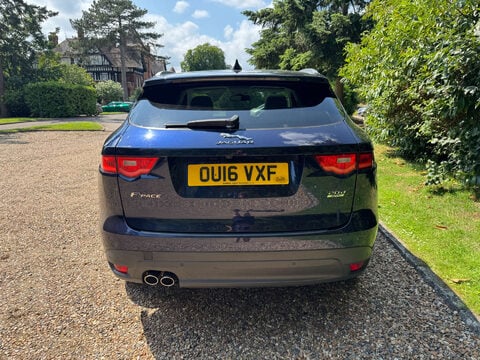 Jaguar F-Pace 2.0 F-PACE Portfolio AWD D Auto 4WD 5dr 6