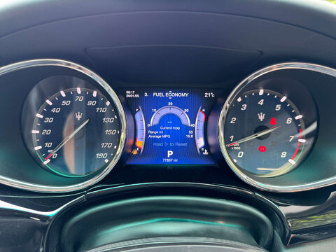 Maserati Quattroporte 3.0 Quattroporte S Auto 4dr 30