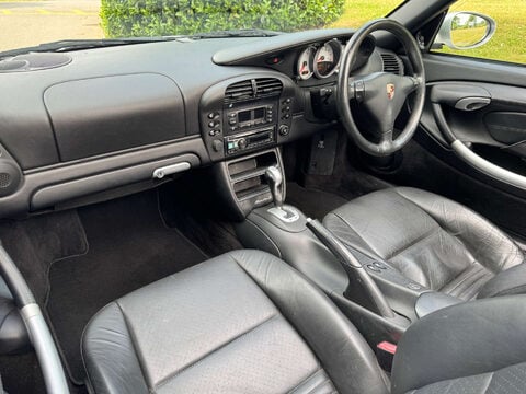 Porsche Boxster 3.2 Boxster S Tiptronic S 2dr 11