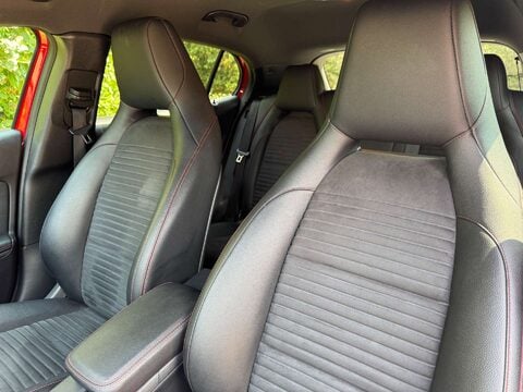 Mercedes-Benz GLA 1.6 GLA 180 AMG Line Edition Auto 5dr 20