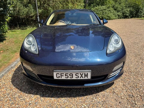 Porsche Panamera 4.8 Panamera 4s Semi-Auto 4WD 5dr 4