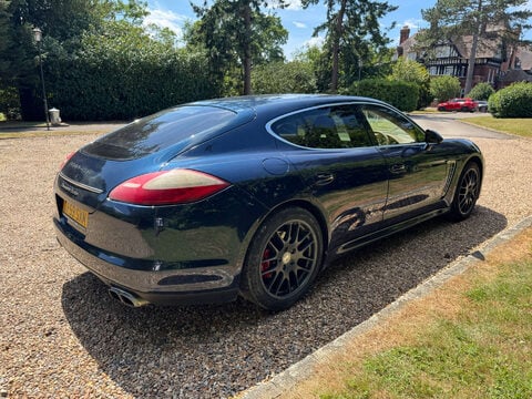Porsche Panamera 4.8 Panamera 4s Semi-Auto 4WD 5dr 7
