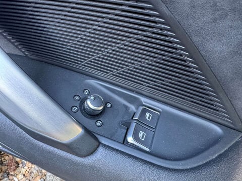 Audi TT 2.0 TT S Line 45 TFSI Semi-Auto 3dr 10