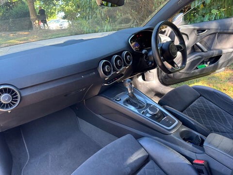 Audi TT 2.0 TT S Line 45 TFSI Semi-Auto 3dr 19