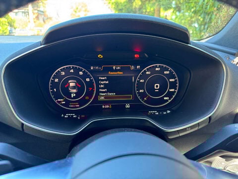 Audi TT 2.0 TT S Line 45 TFSI Semi-Auto 3dr 32