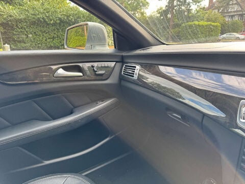 Mercedes-Benz CLS 2.1 CLS250 CDi BlueEfficiency Sport Auto 4dr 22