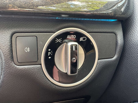 Mercedes-Benz CLS 2.1 CLS250 CDi BlueEfficiency Sport Auto 4dr 21