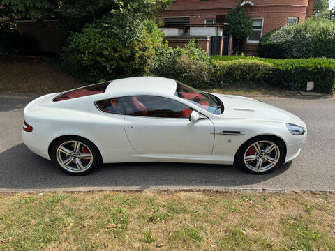 Aston Martin DB9 5.9 DB9 2dr 9