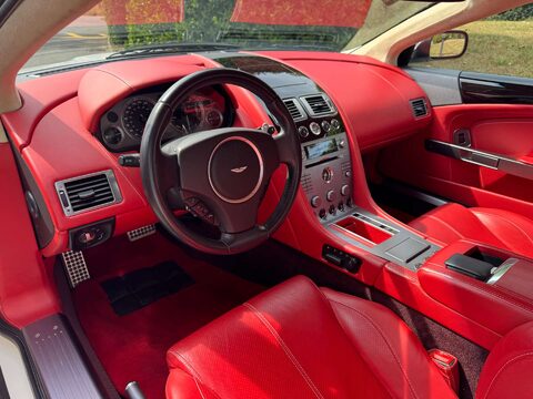 Aston Martin DB9 5.9 DB9 2dr 16