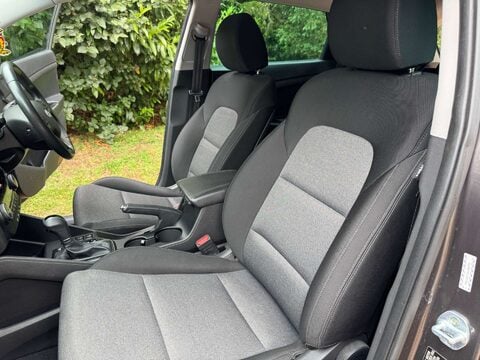 Hyundai TUCSON 1.6 Tucson SE Nav TGDi 2WD Semi-Auto 5dr 25