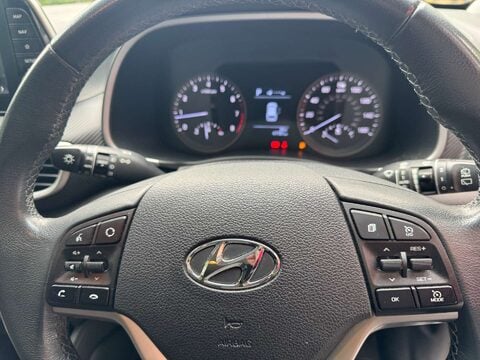 Hyundai TUCSON 1.6 Tucson SE Nav TGDi 2WD Semi-Auto 5dr 10