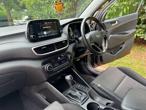 Hyundai TUCSON 1.6 Tucson SE Nav TGDi 2WD Semi-Auto 5dr 9