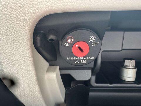 Suzuki Ignis 1.2 Ignis SZ-T DualJet Auto 5dr 22