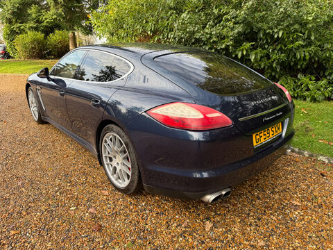 Porsche Panamera 4.8 Panamera 4s Semi-Auto 4WD 5dr 6