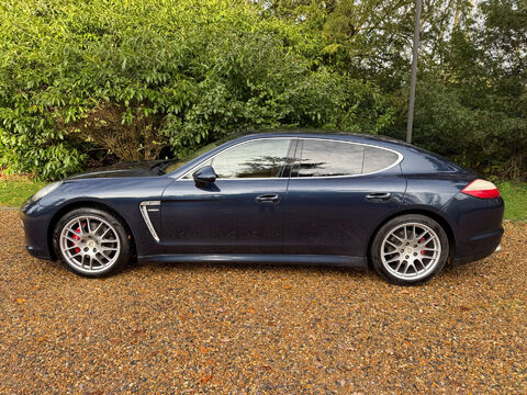 Porsche Panamera 4.8 Panamera 4s Semi-Auto 4WD 5dr 5