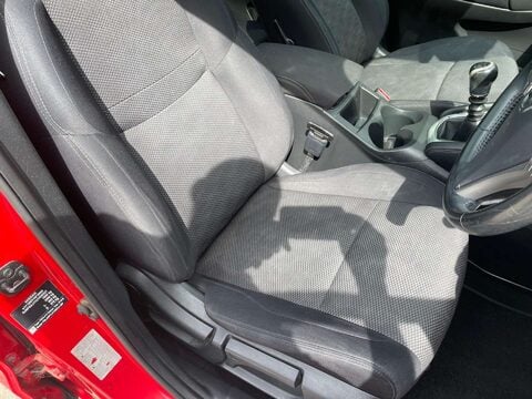 Nissan Qashqai 1.2 Qashqai N-Connecta DiG-T 5dr 11