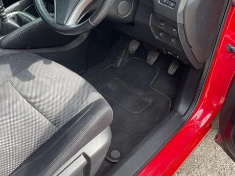 Nissan Qashqai 1.2 Qashqai N-Connecta DiG-T 5dr 5