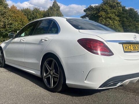 Mercedes-Benz C Class 2.1 C220 AMG Line Bluetec Auto 4dr 5