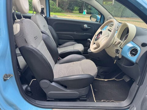 Fiat 500 0.9 500 C Lounge Semi-Auto 2dr 22