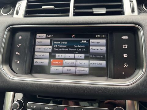Land Rover Range Rover Sport 3.0 Range Rover Sport HSE Dynamic SDV6 Auto 4WD 5dr 21