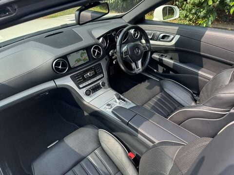 Mercedes-Benz SL Series 3.0 SL400 AMG Sport 2dr 15