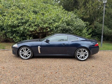 Jaguar XK 4.2 XKR 4.2 Auto 3dr 5