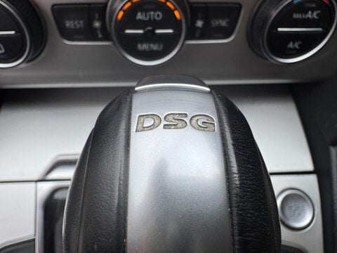Volkswagen Passat 1.6 Passat SE Business TDI BlueMotion Technology Semi-Auto 4dr 27