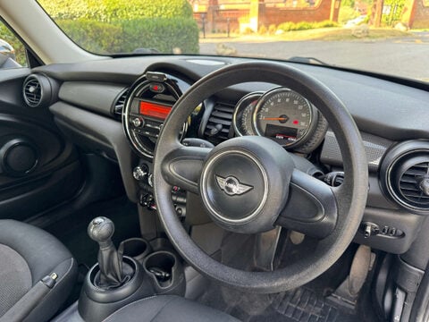 Mini Hatch 1.5 Cooper 3dr 10